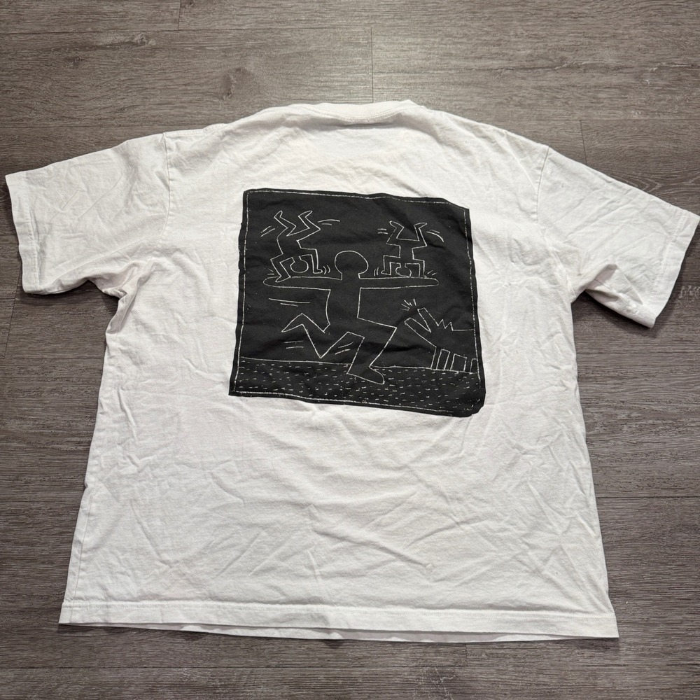 UNIQLO UT Keith Haring Shirt Mens XL White Cotton Subway Drawings Graphic Pocket